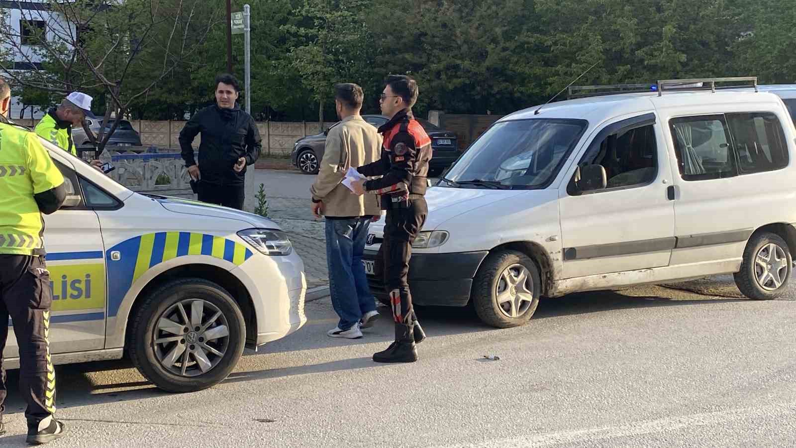 polise-ehliyetsiz-yakalanan-surucu-132-promil-alkollu-cikti