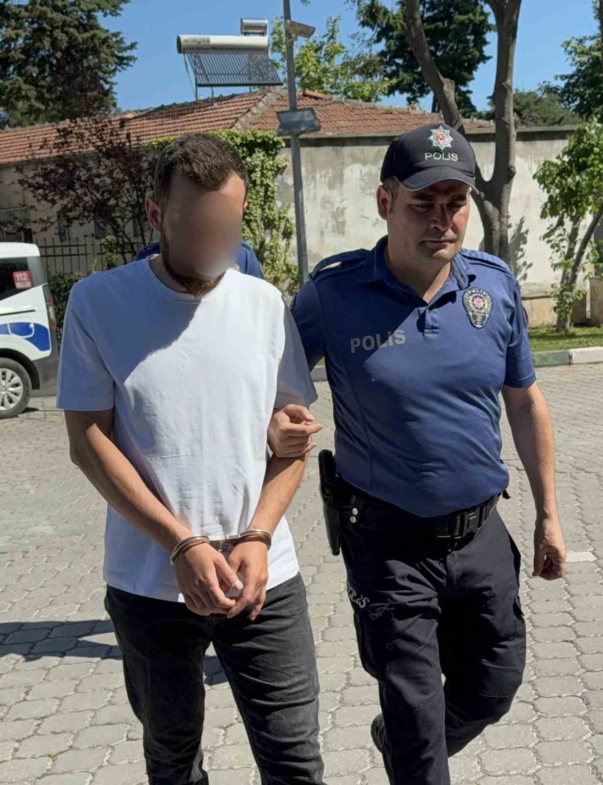alacak-verecek-kavgasinda-kan-dokuldu-1-tutuklama
