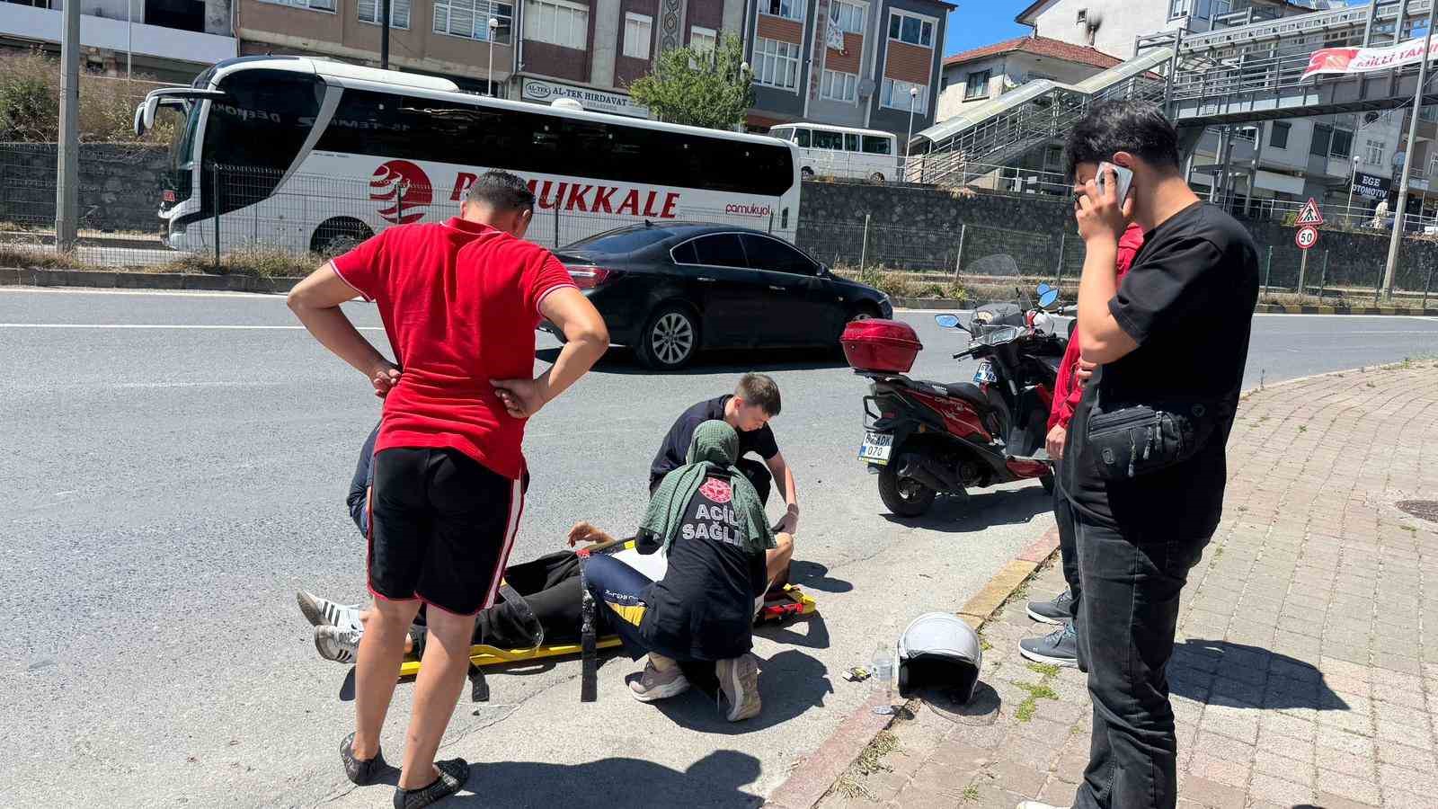 alaplida-motosiklet-kazasi-1-kisi-yaralandi