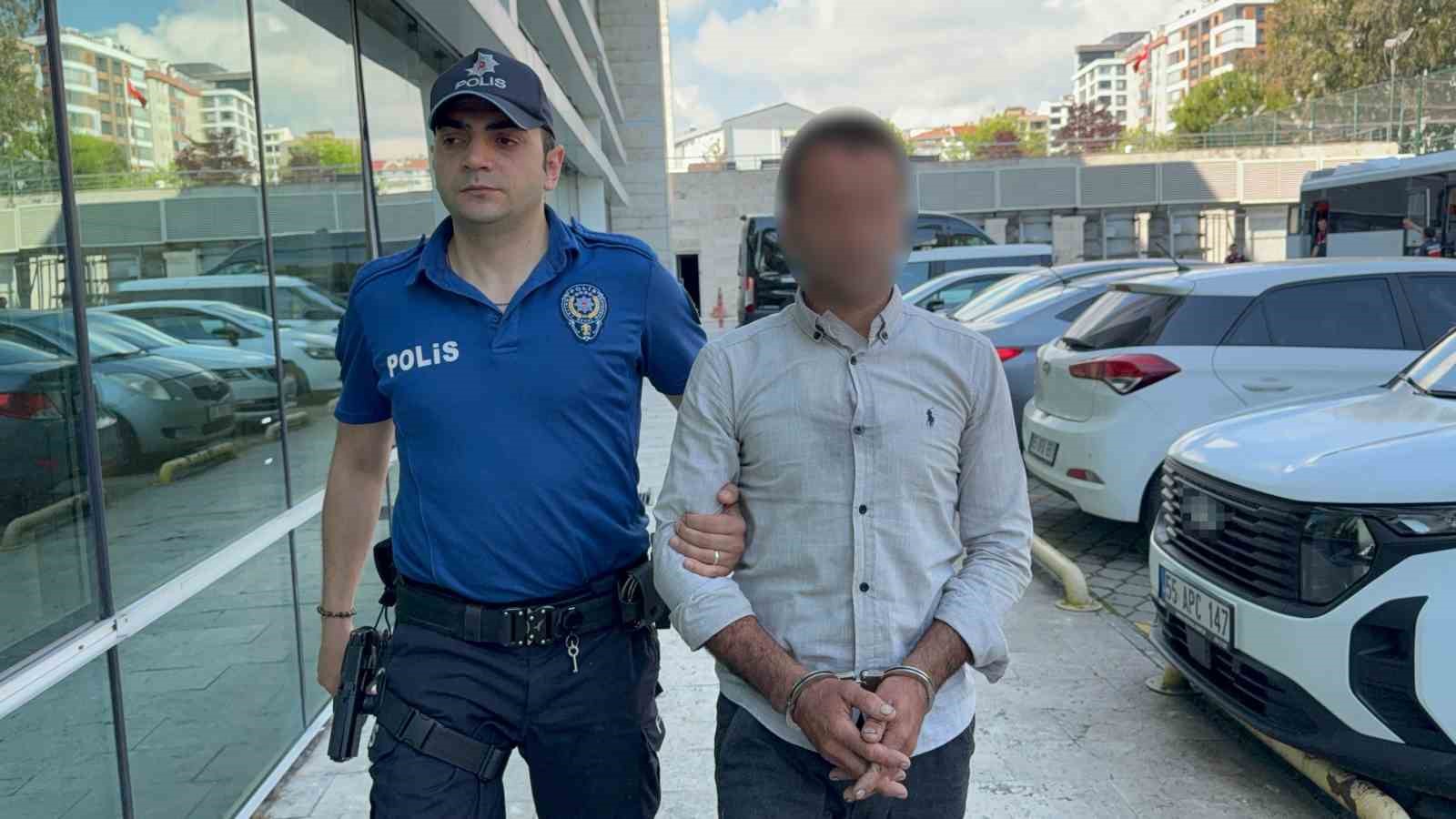 arac-tamirinde-fazla-para-kavgasinda-musterisini-yakti