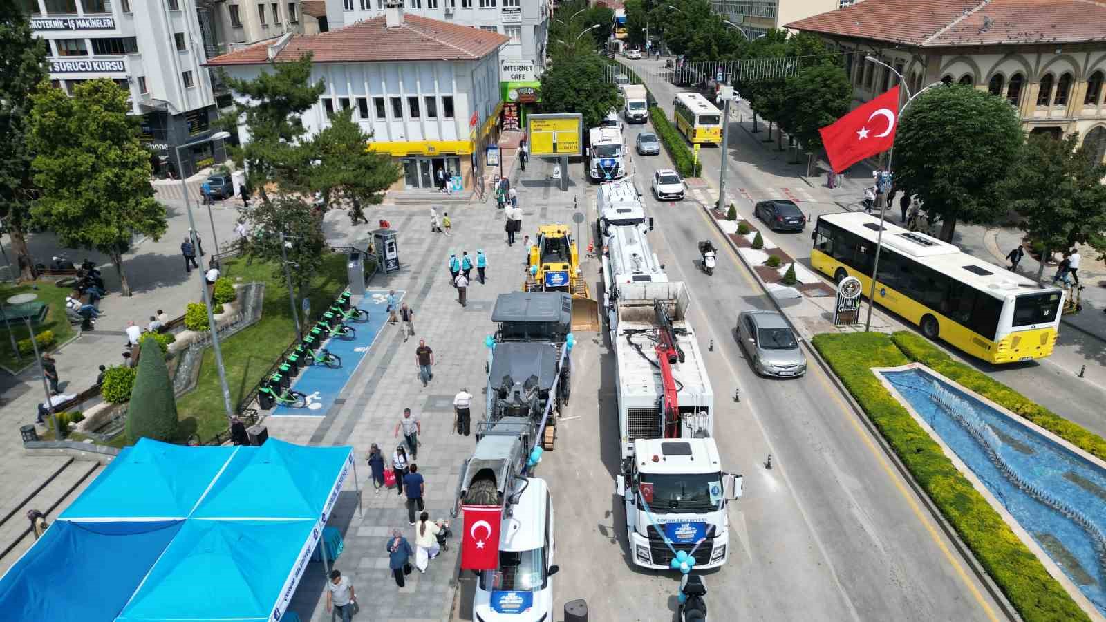 corum-belediyesi-83-milyon-liralik-yeni-arac-filosunu-hizmete-aldi