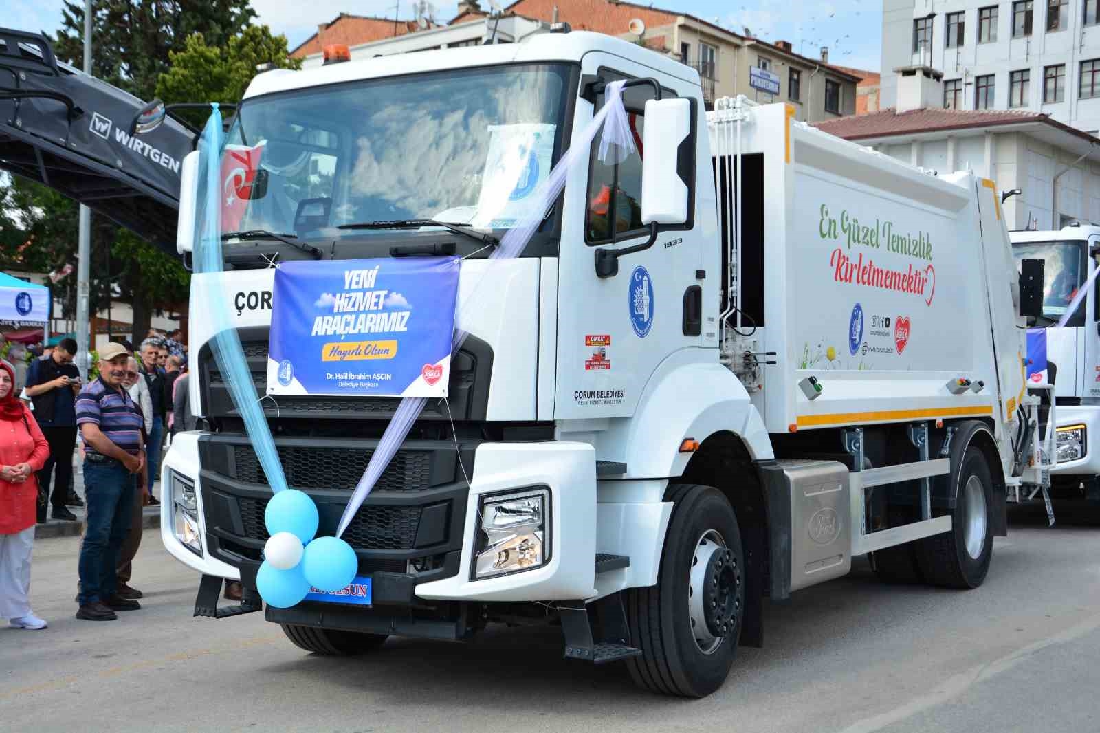 corum-belediyesi-83-milyon-liralik-yeni-arac-filosunu-hizmete-aldi