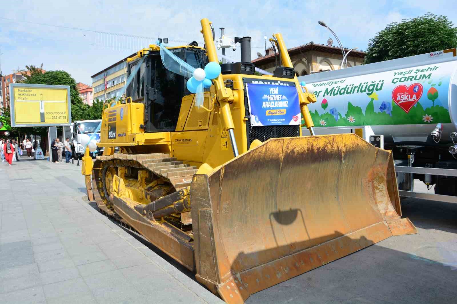 corum-belediyesi-83-milyon-liralik-yeni-arac-filosunu-hizmete-aldi