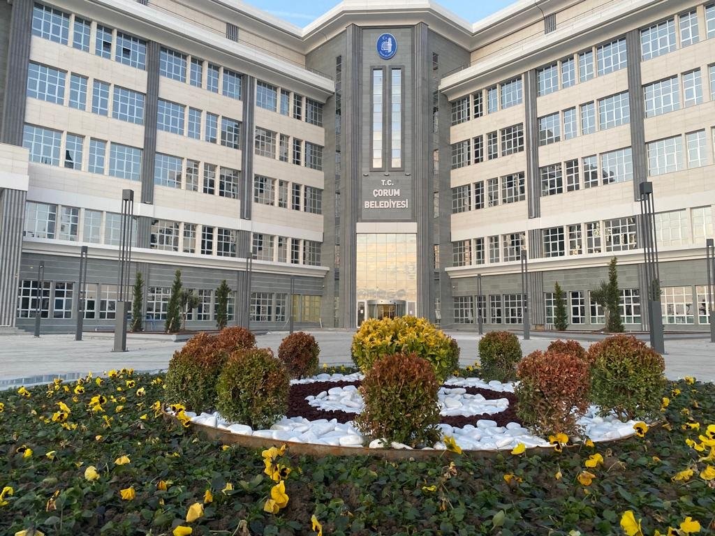 corum-belediyesinden-universite-ogrencilerine-is-imkani
