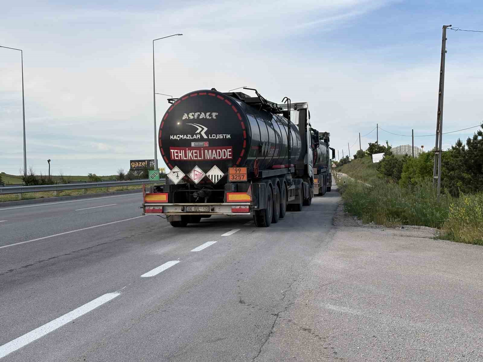 corumda-otomobil-ile-tanker-carpisti-4-yarali