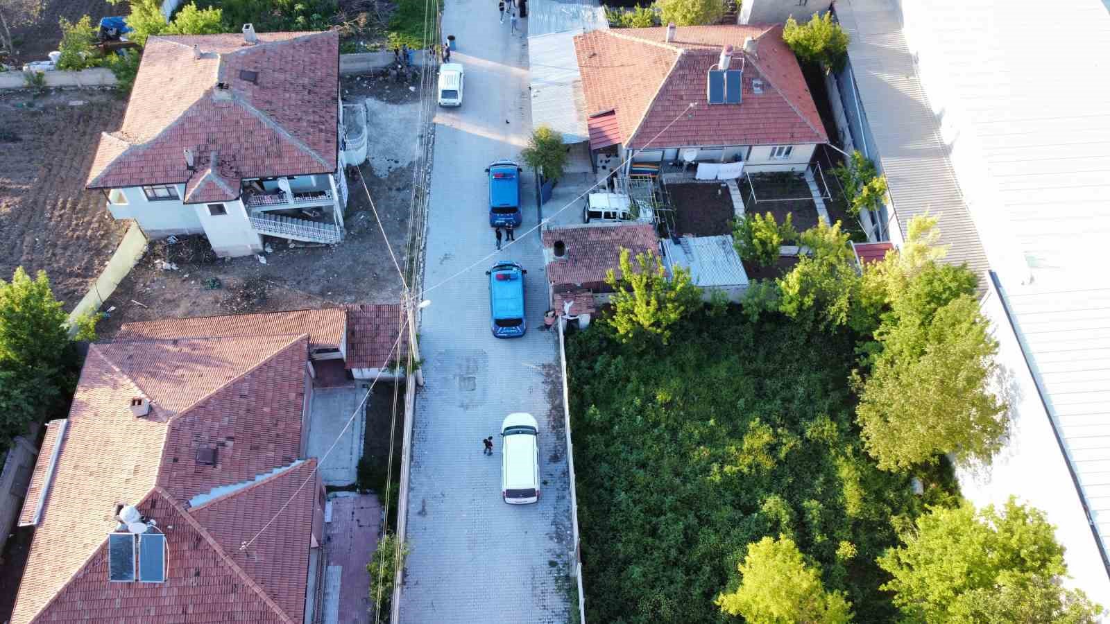 corumda-uyusturucu-operasyonu-kacmaya-calisirken-yakalandilar