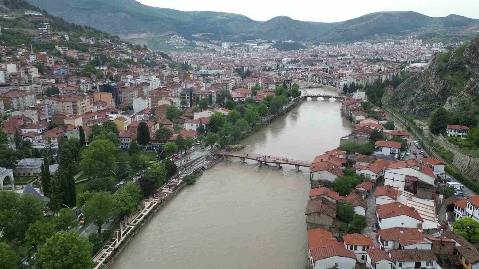 ecdadin-yaz-sicaginda-serinleten-uygulamasi-buz-vakfi-150-yil-onceki-amasya-kadi-sicillerinde