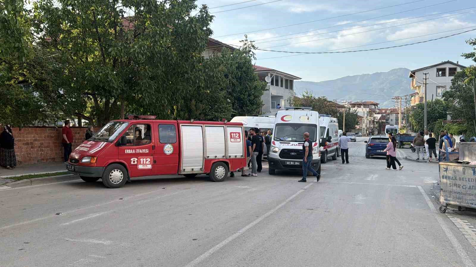 isci-servisi-ile-otomobil-carpisti-5-yarali