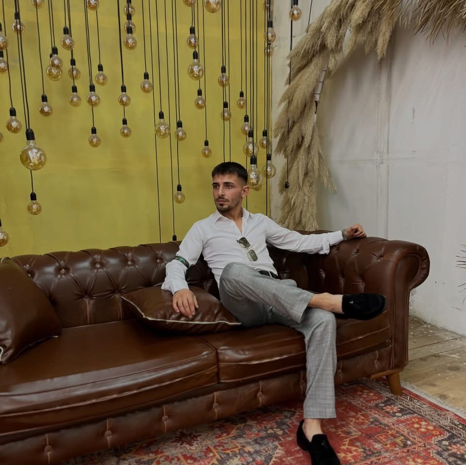 karabukte-bir-kisi-evinin-balkonunda-asili-halde-bulundu