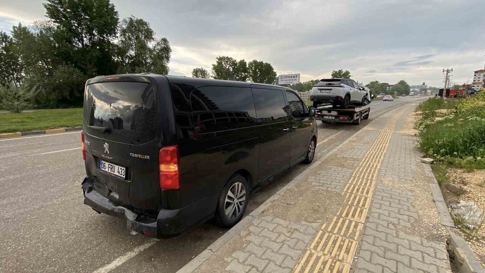 kastamonu-5-aracli-zincirleme-kaza-5-yarali