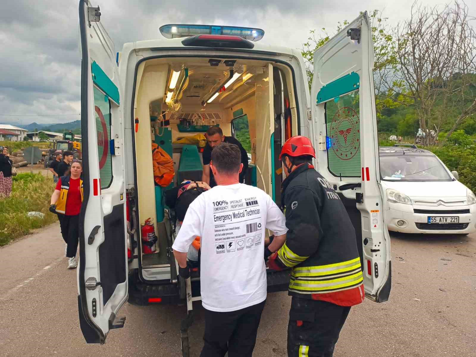 orduda-trafik-kazasi-5-yarali