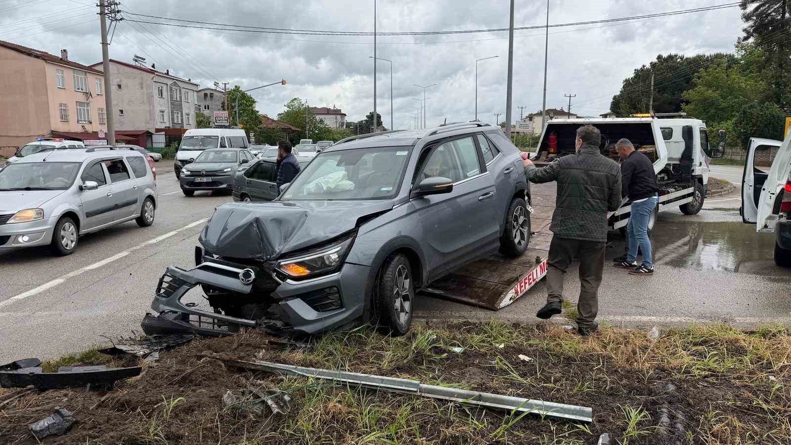 samsunda-dugun-yolunda-trafik-kazasi