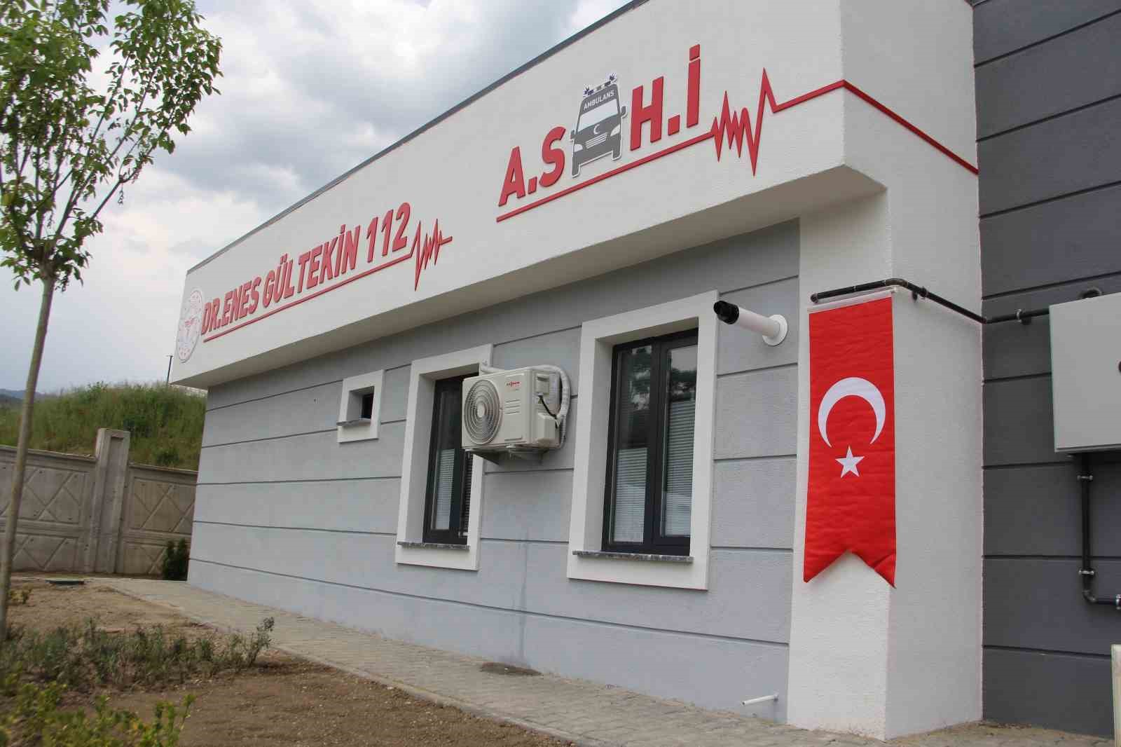 yanginda-kaybettigi-8-yakini-anisina-112-istasyonu-ve-8-kurnali-sadirvan-yaptirdi