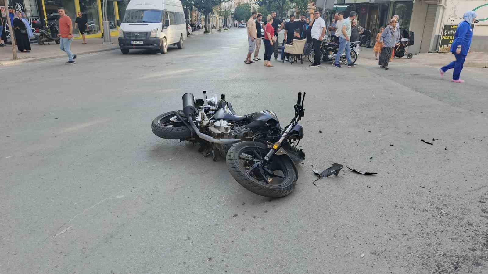 bafrada-trafik-kazasi-1-yarali