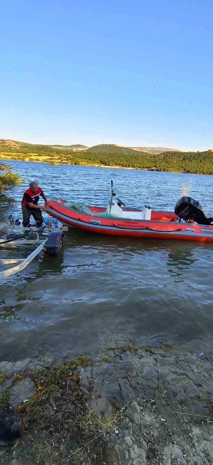 corum-barajinda-2-bin-800-metre-ag-ele-gecirildi