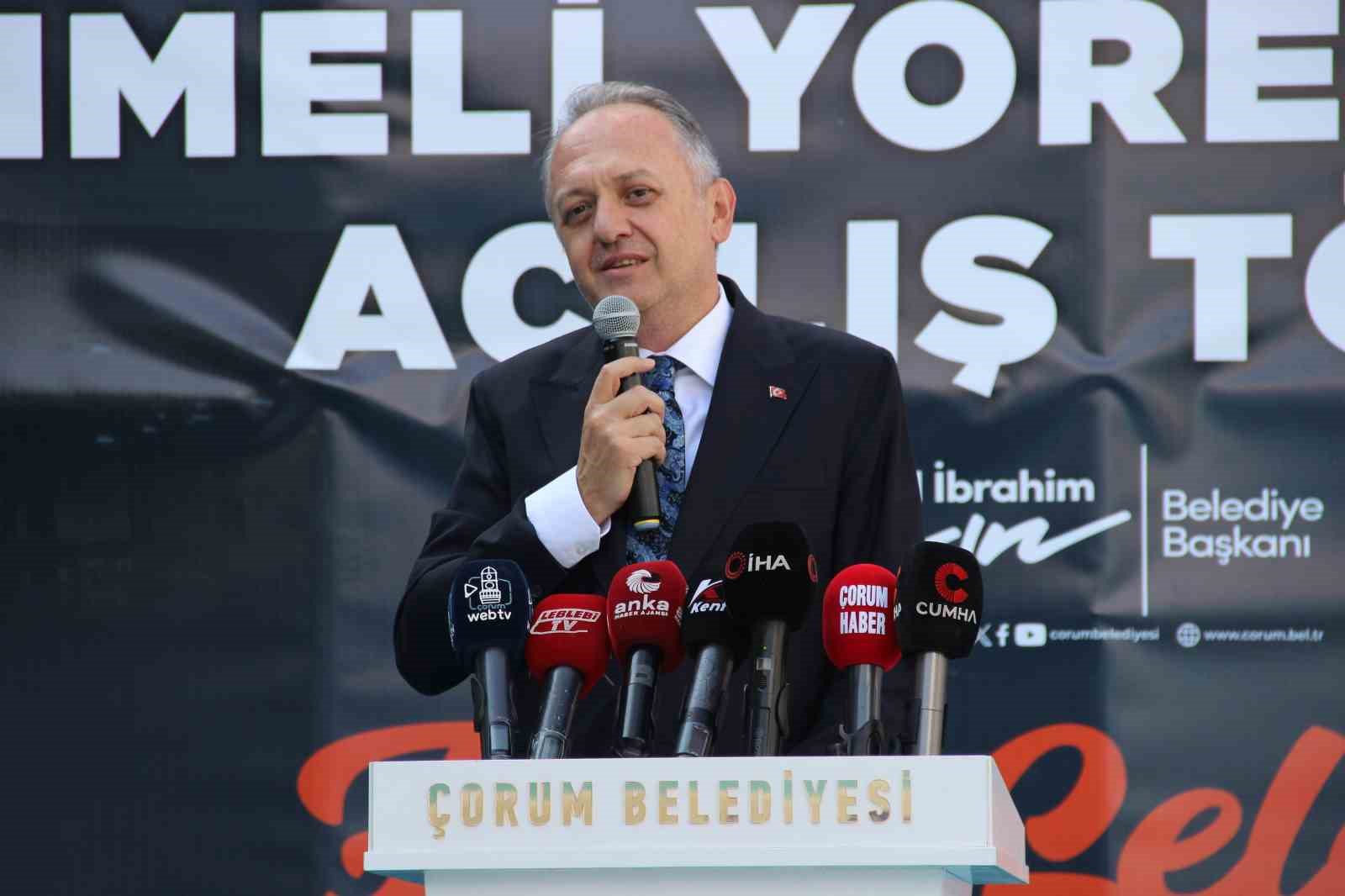 corumda-yerel-ureticilerin-urunlerini-vatandaslarla-bulusturan-market-hizmete-acildi