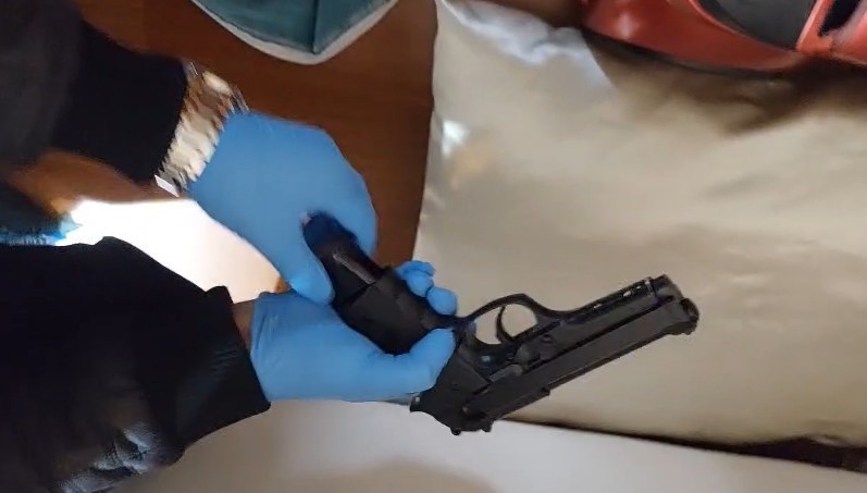 galericilik-uzerinden-kurulan-vurgun-zinciri-polis-ekiplerince-cokertildi