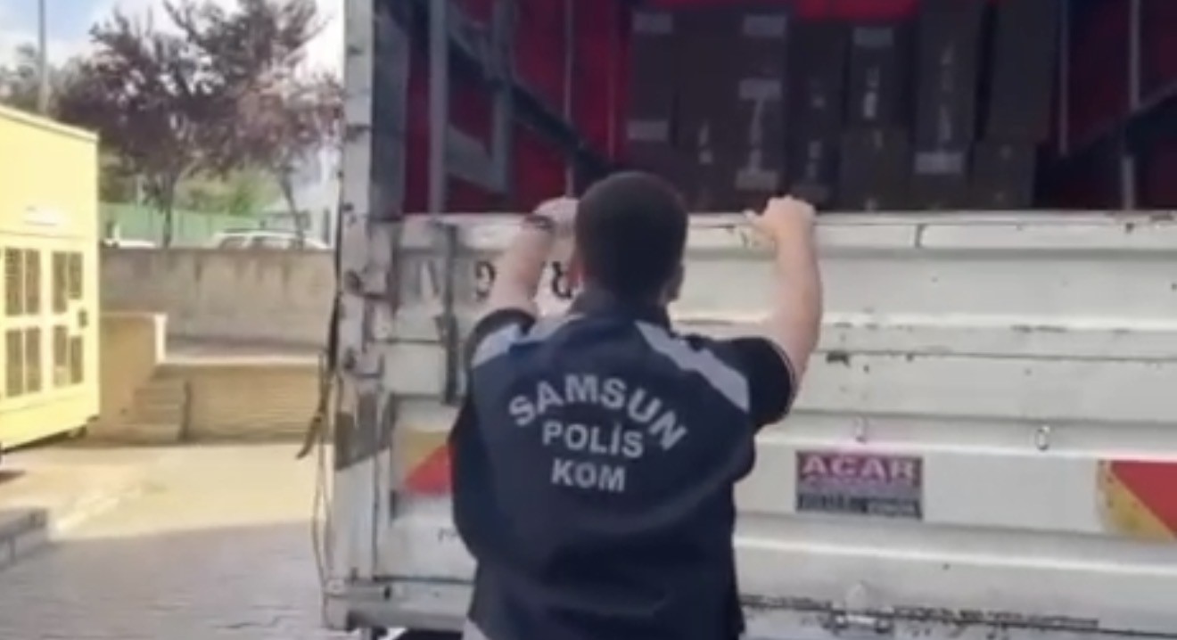 kacak-makaron-operasyonunda-1-milyon-350-bin-adet-ele-gecirildi
