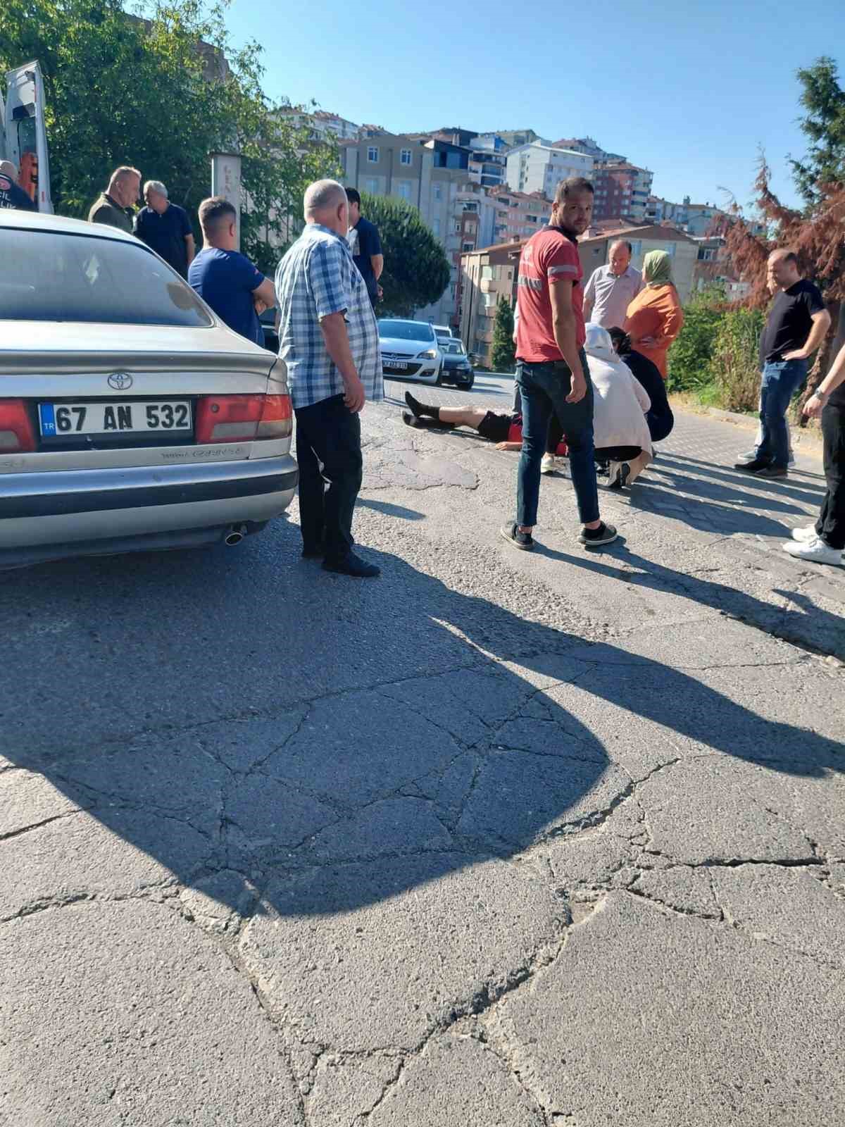 otomobilin-carptigi-cocuk-yaralandi