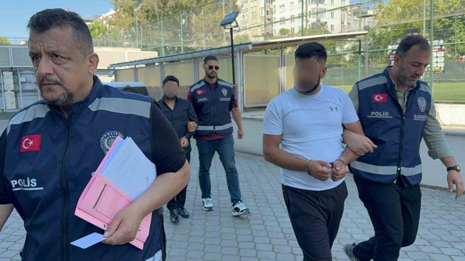samsunda-2-muteahhit-ev-yaptiklari-arsa-sahinini-bicaklamaktan-gozaltina-alindi