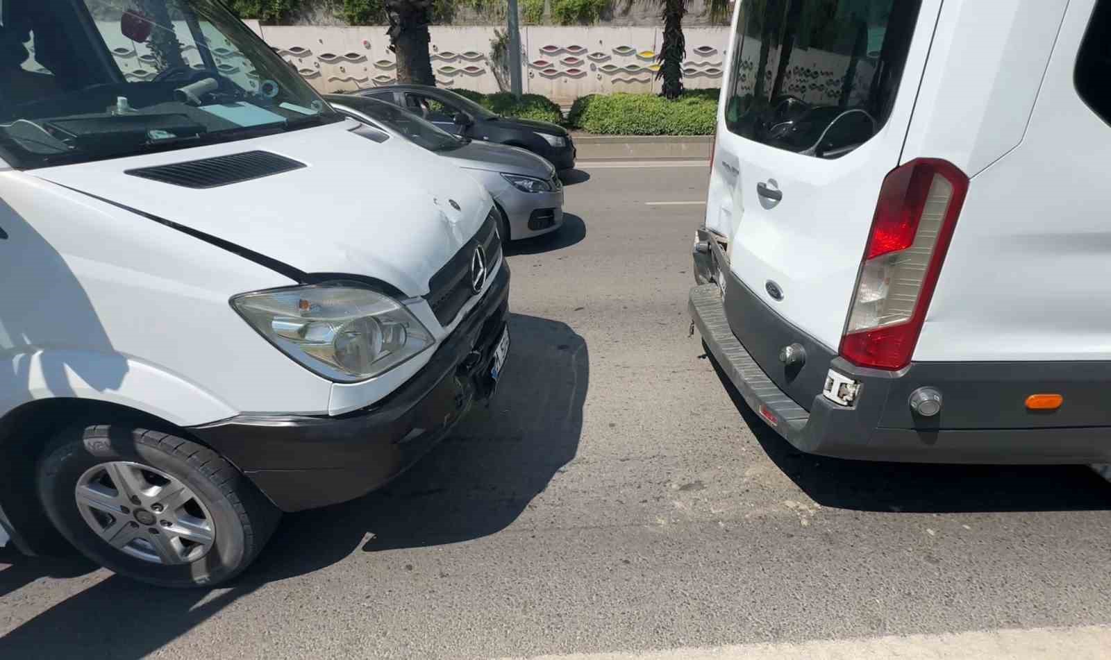 samsunda-zincirleme-trafik-kazasi-1-yarali