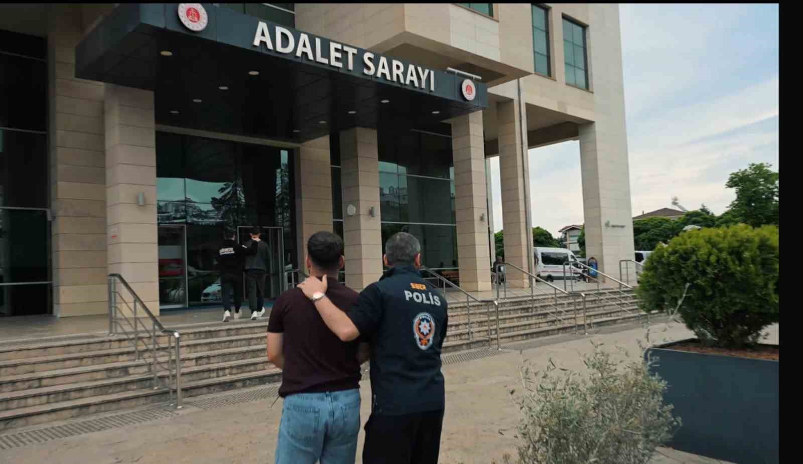 trabzon-merkezli-11-ilde-yasadisi-bahis-ve-dolandiricilik-operasyonu