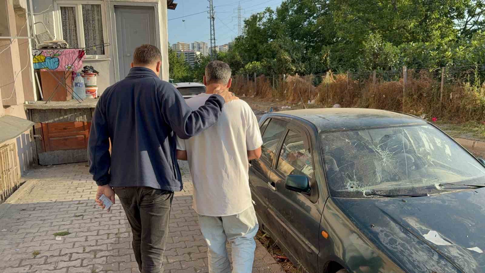 yasa-disi-bahis-sebekesine-safak-baskini-67-gozalti