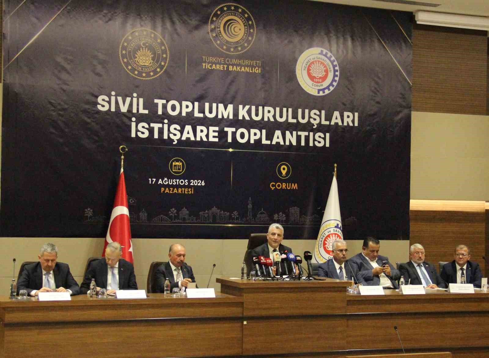 bakan-bolattan-super-lige-yukselen-corum-spora-tebrik-kalici-ve-basarili-olsun