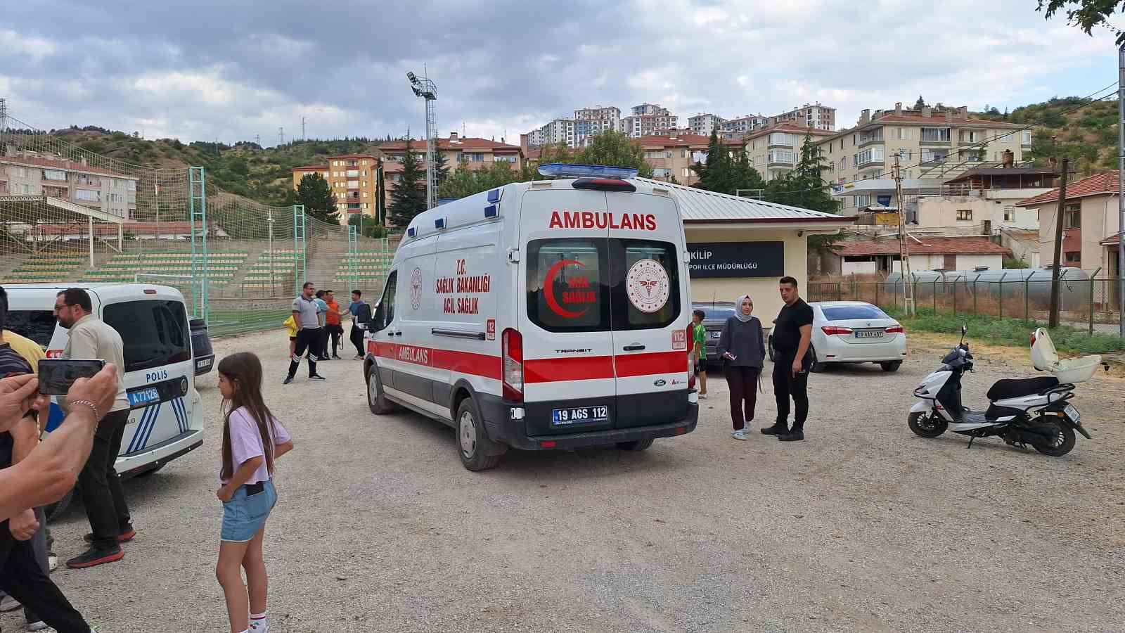 corumda-parmagi-kopan-cocuk-icin-helikopter-ambulans-havalandi