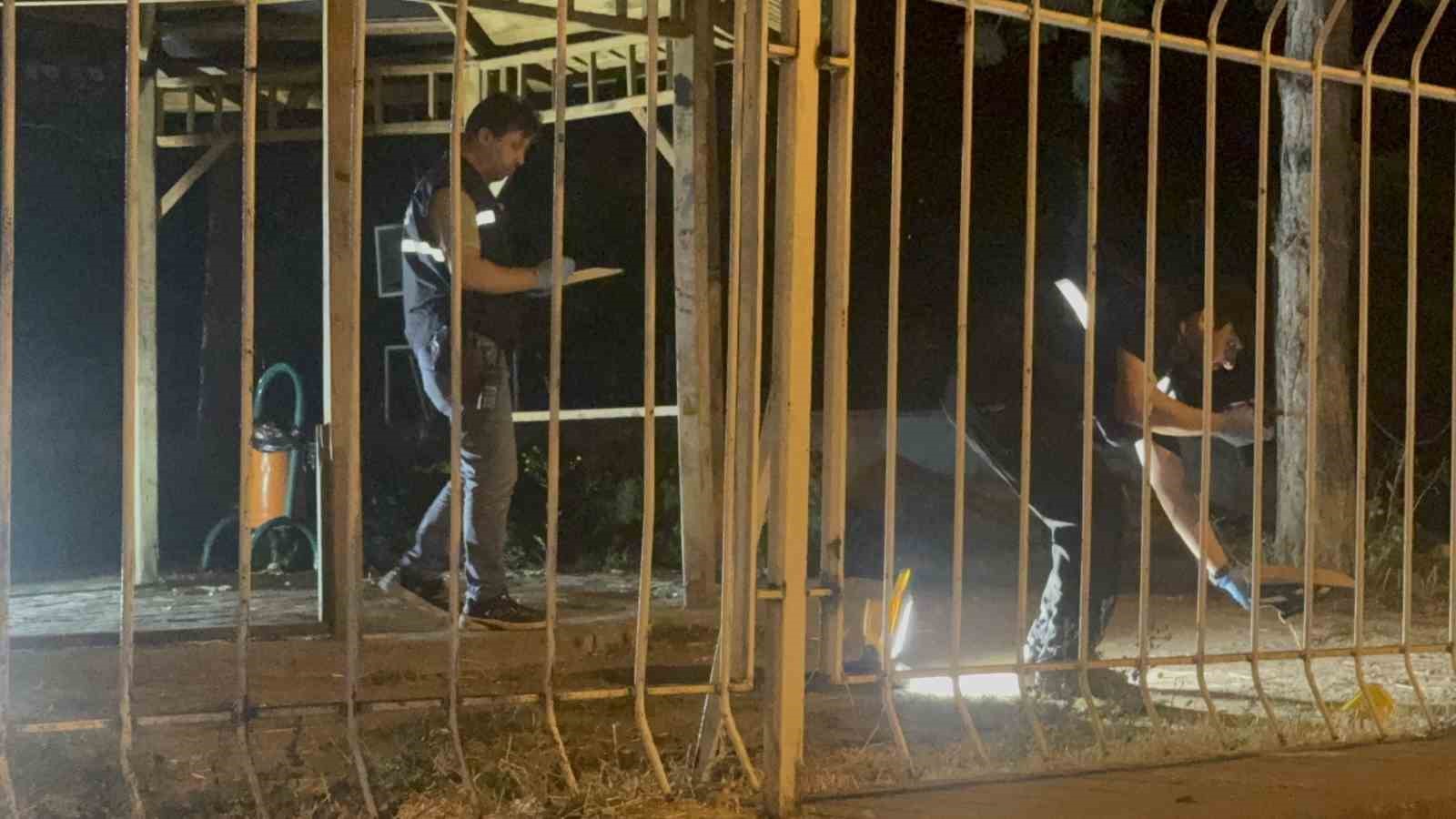 hirka-verme-meselesi-tartismaya-dondu-arkadasini-3-yerinden-bicakladi