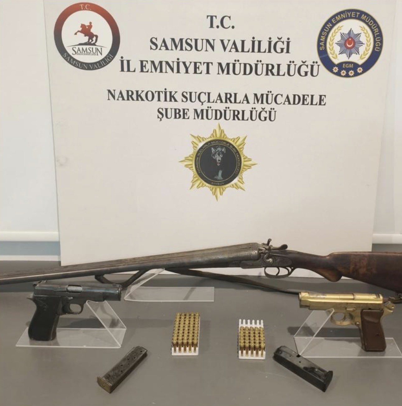 samsunda-uyusturucu-operasyonu-8-gozalti