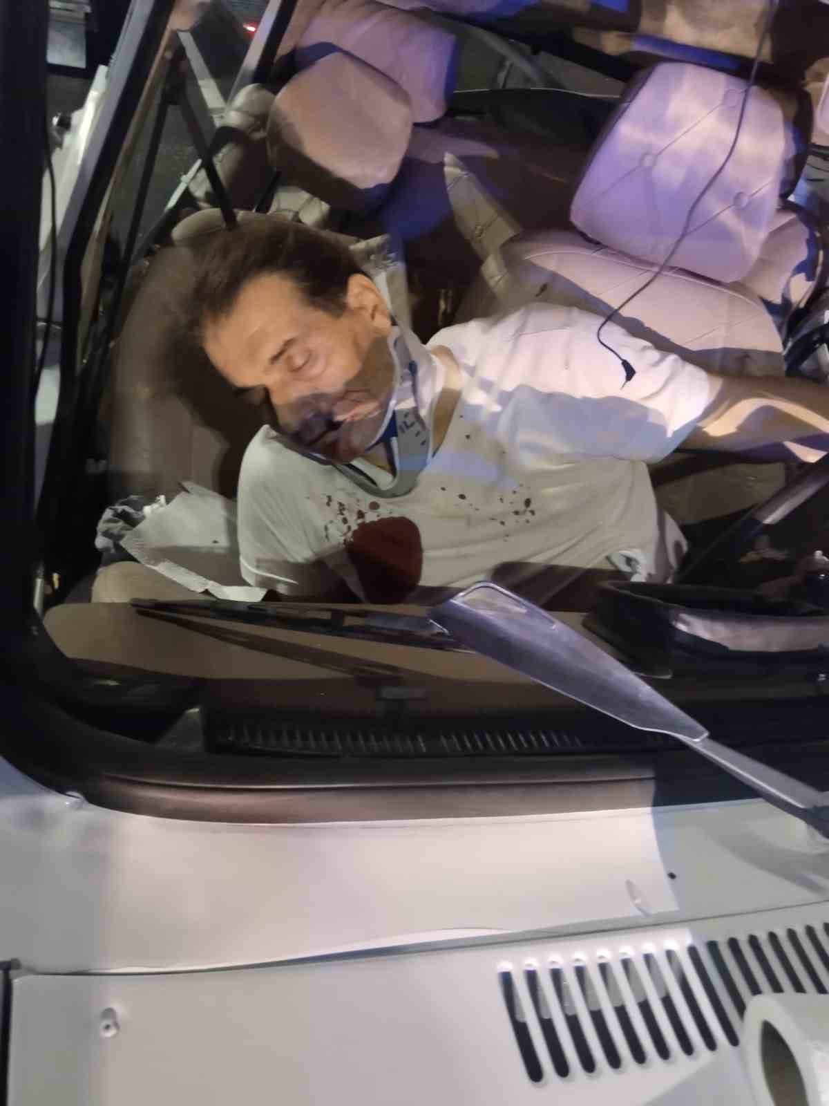 yeni-zigana-tunelinde-tir-otomobile-arkadan-carpti-1olu-2-yarali