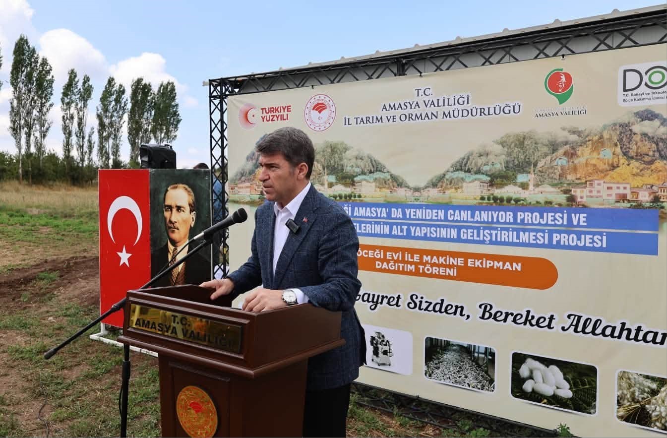 amasyada-ipek-bocekciligi-ve-kadin-kooperatiflerine-212-milyonluk-destek