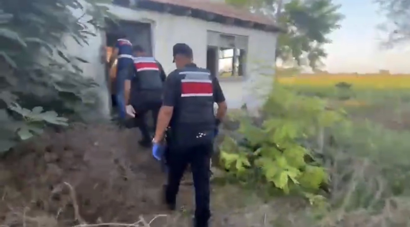 bafrada-63-kilo-kubar-esrar-ele-gecirildi