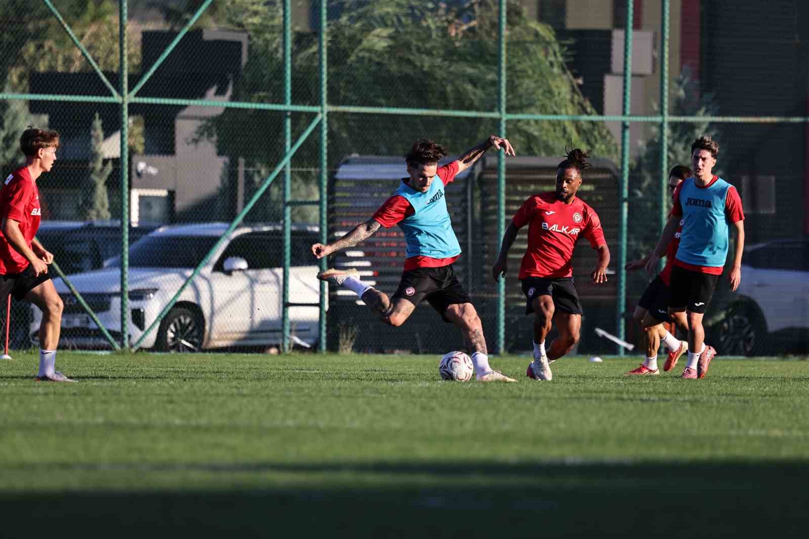 corum-fk-eyupspor-macinin-hazirliklarini-surdurdu