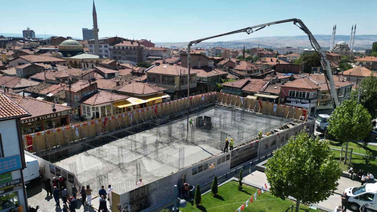 corumda-tarihi-doku-canlaniyor-corum-konaginin-temeli-dualarla-atildi