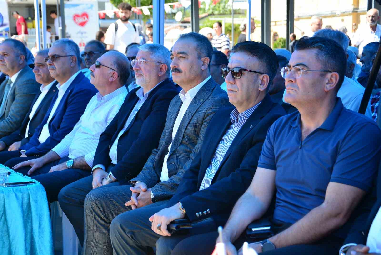 corumda-tarihi-doku-canlaniyor-corum-konaginin-temeli-dualarla-atildi