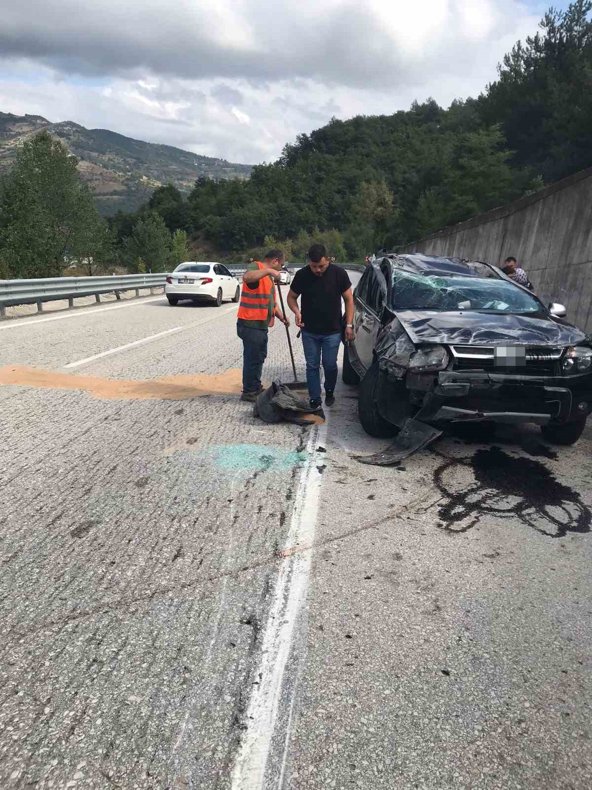 devrekte-iki-ayri-trafik-kazasinda-2-kisi-yaralandi