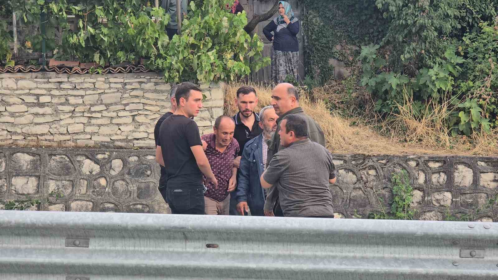 karabuk-bartin-yolunda-feci-kaza-2-olu