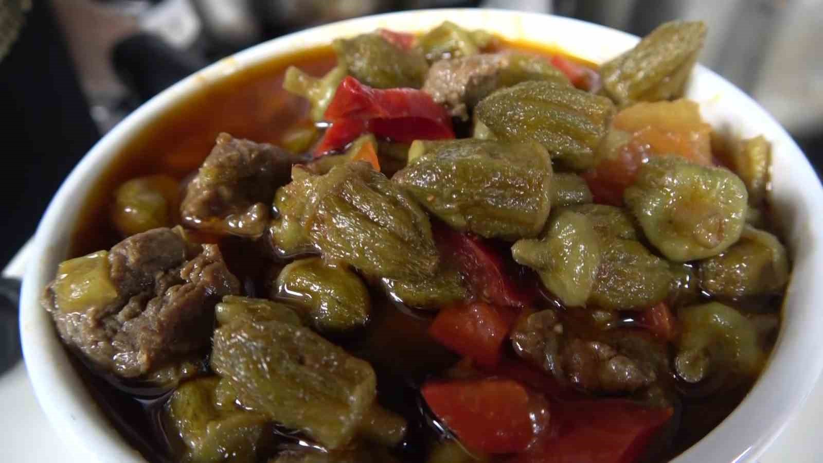 kuru-cicek-bamya-pazarda-gramla-satiliyor-hizirin-cebinden-dusen-bamya