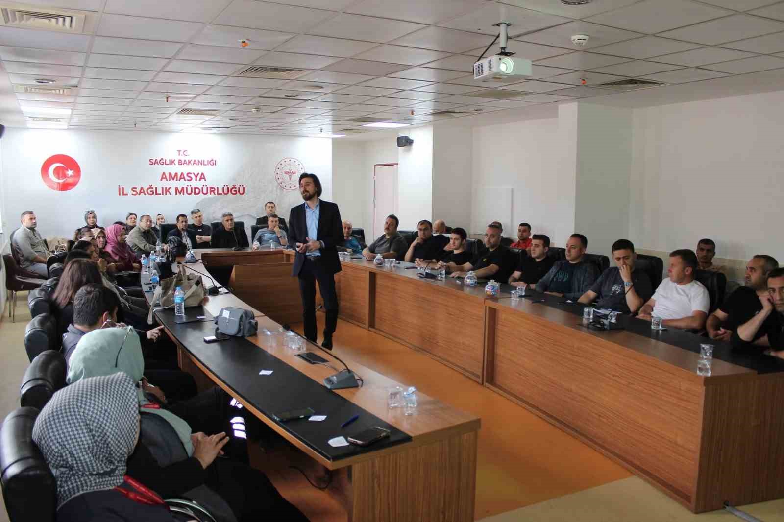 saglik-calisanlarina-etkili-iletisim-egitimi