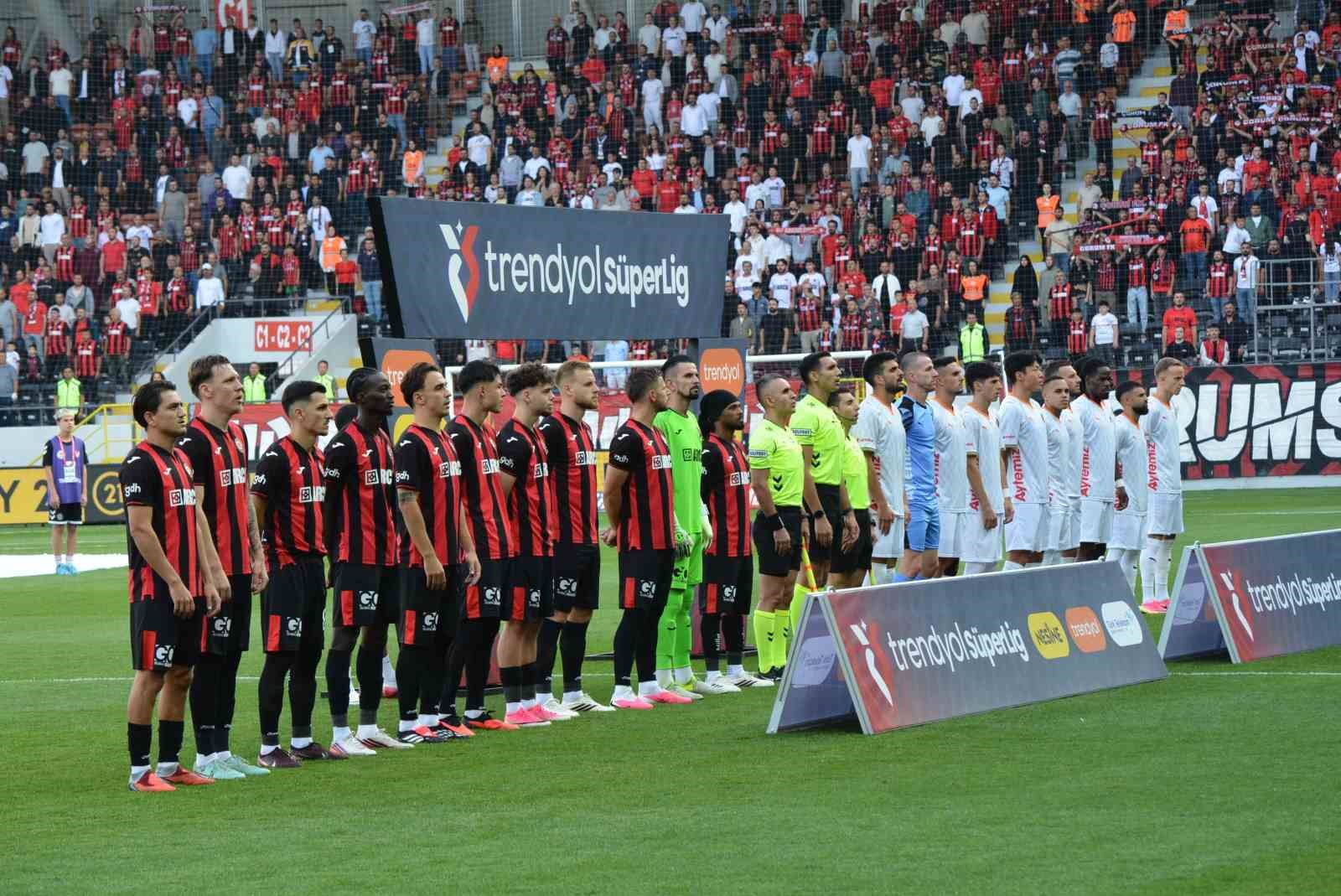 trendyol-super-lig-corumfk-0-corendon-alanyaspor-0-mac-devam-ediyor