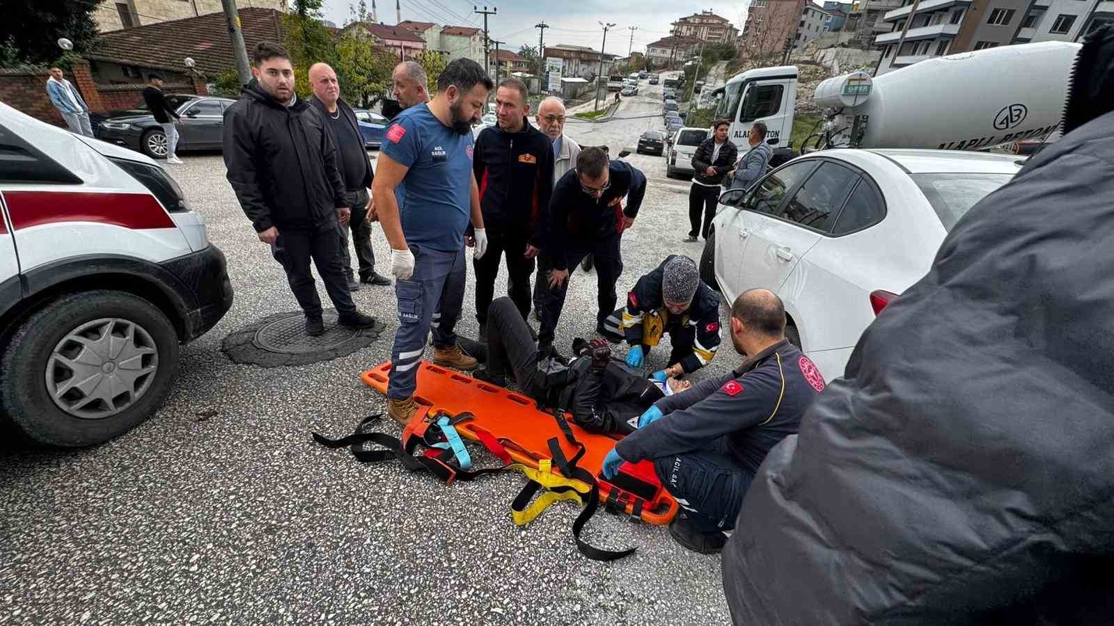 alaplida-motosiklet-kazasinda-1-kisi-yaralandi