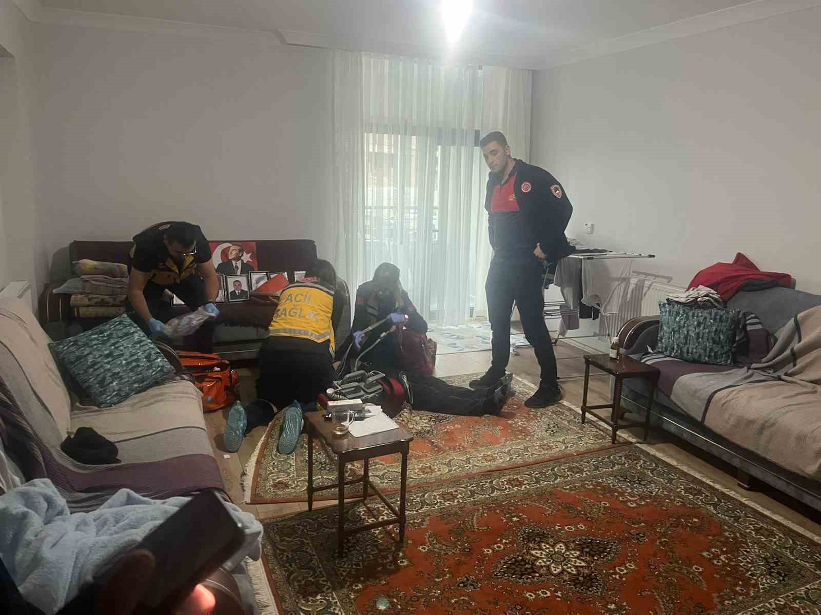 corumda-emekli-astsubay-evinde-olu-bulundu