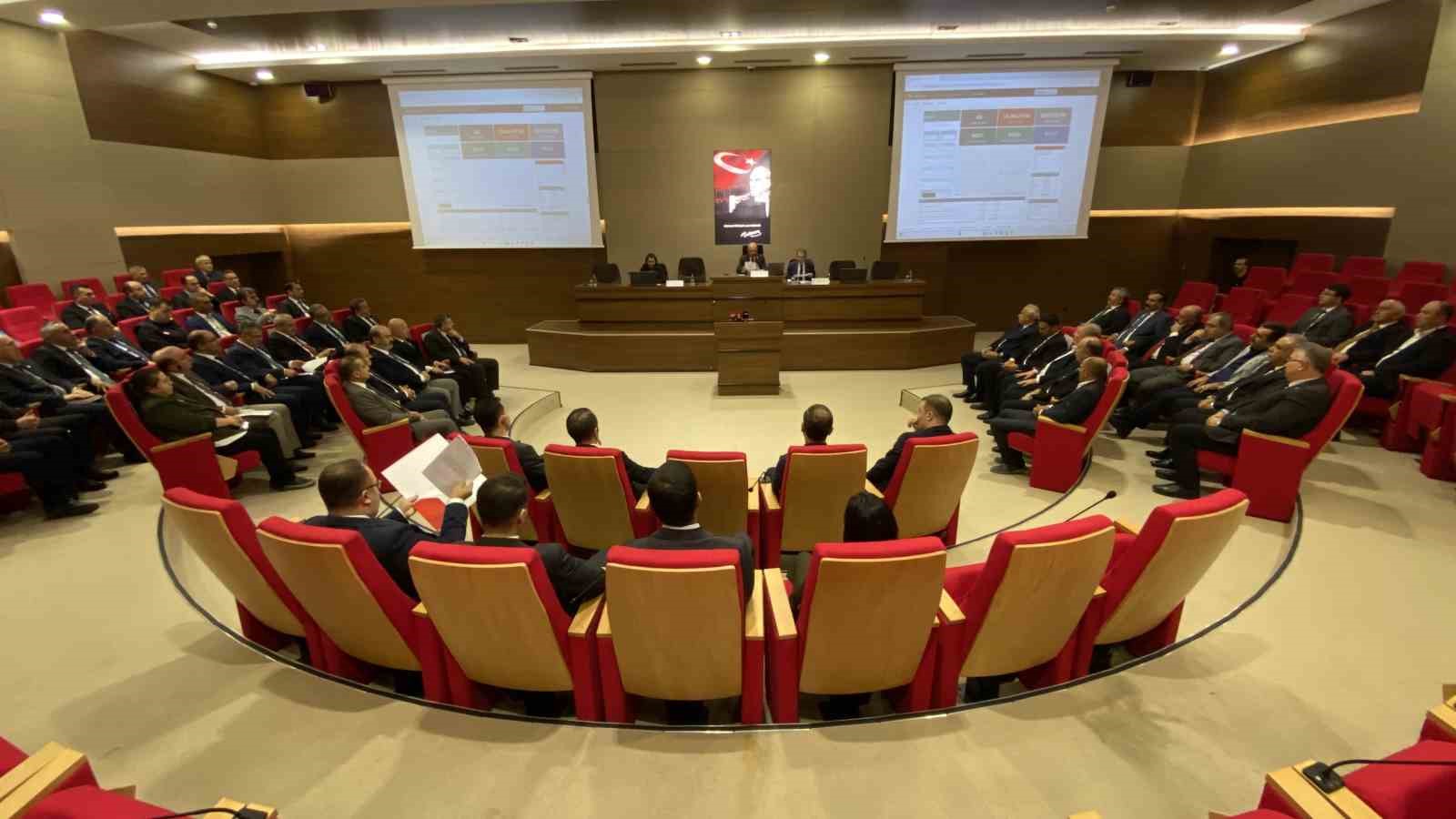 corumda-icme-suyuyla-ilgili-onemli-aciklama-su-an-icme-suyu-sikintisi-gozukmuyor