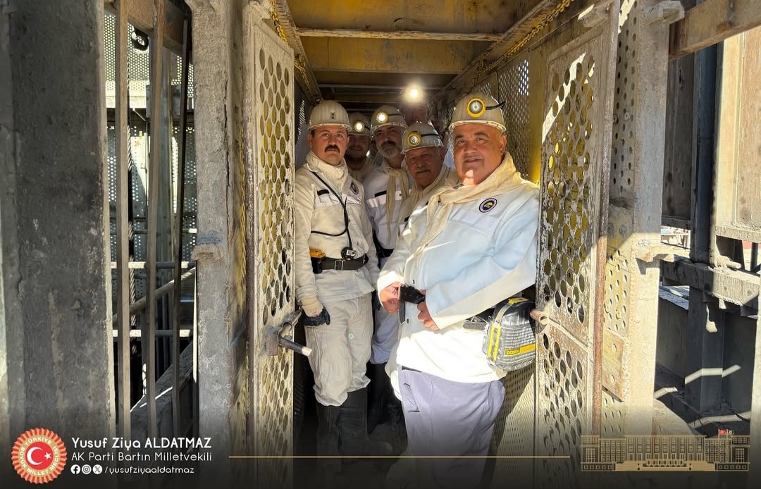 huzurevinde-kalan-emekli-madenciler-yillar-sonra-yeniden-maden-ocagina-indi