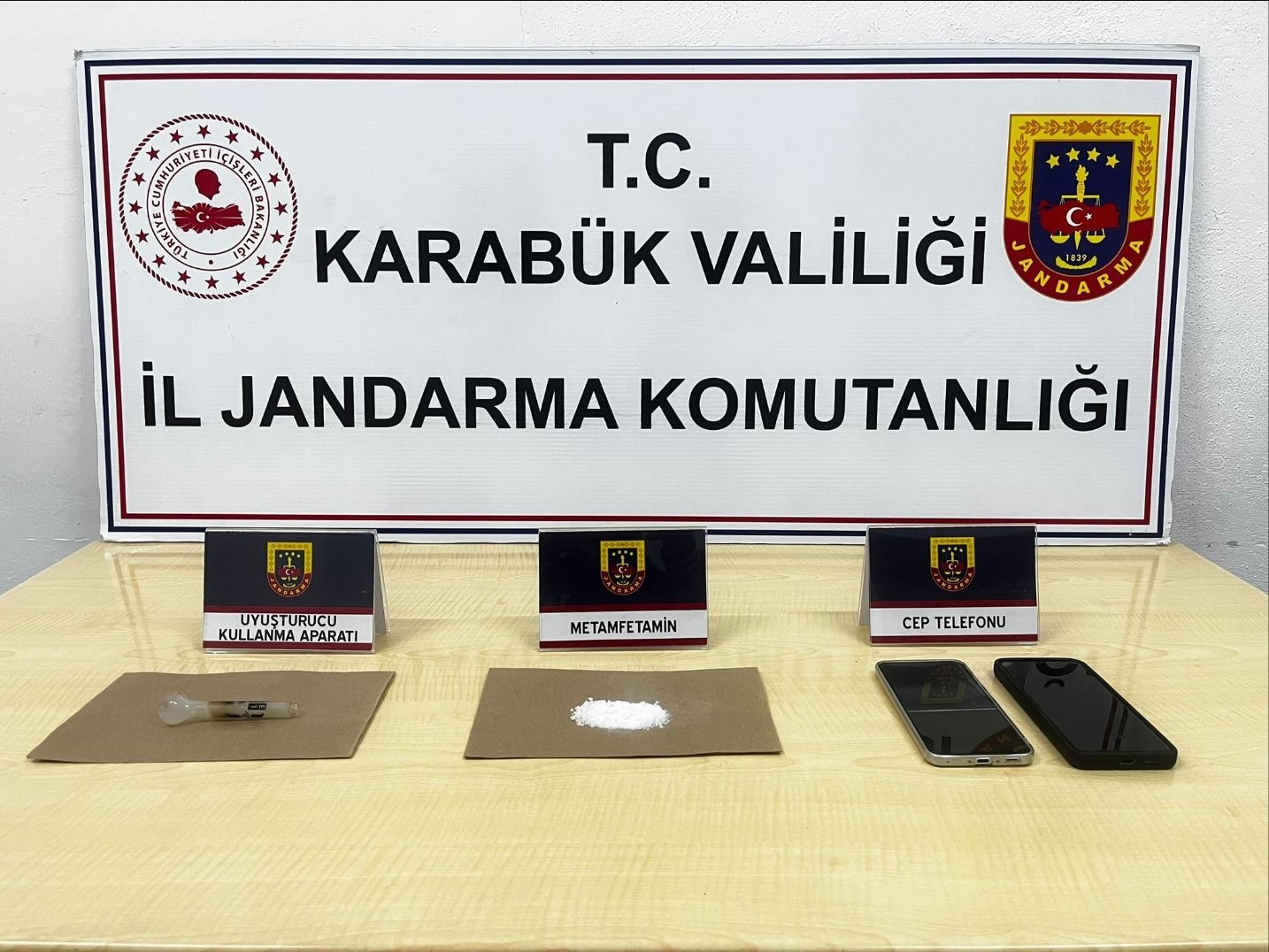 karabukte-jandarmadan-uyusturucu-operasyonu