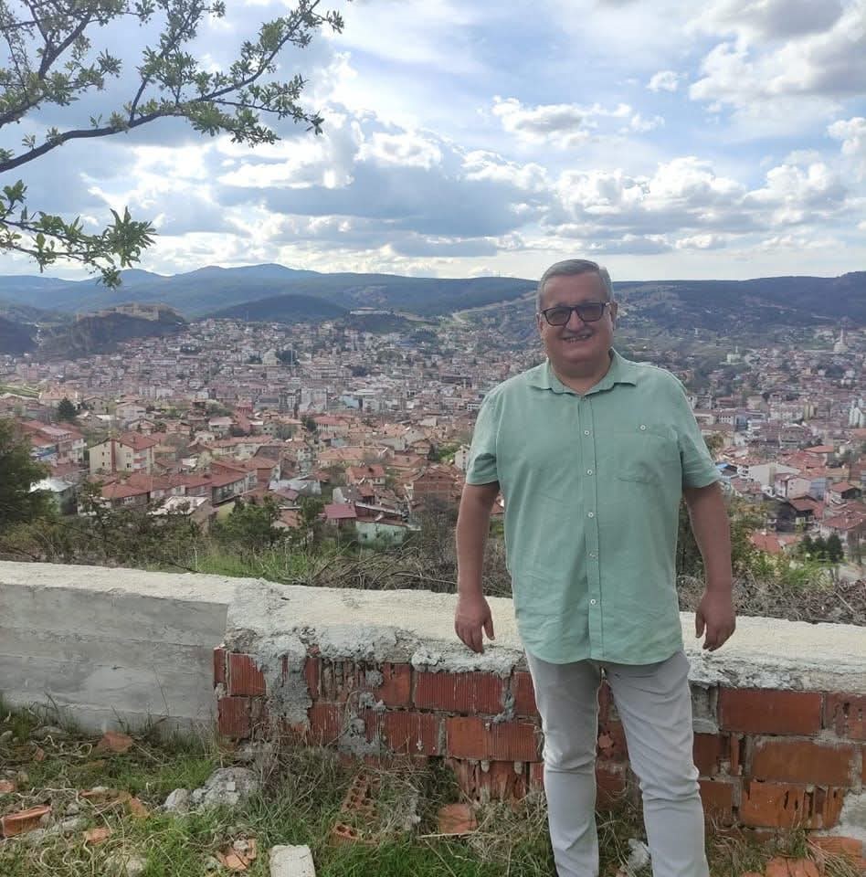 kastamonuda-merdivenden-dusen-bir-kisi-hayatini-kaybetti