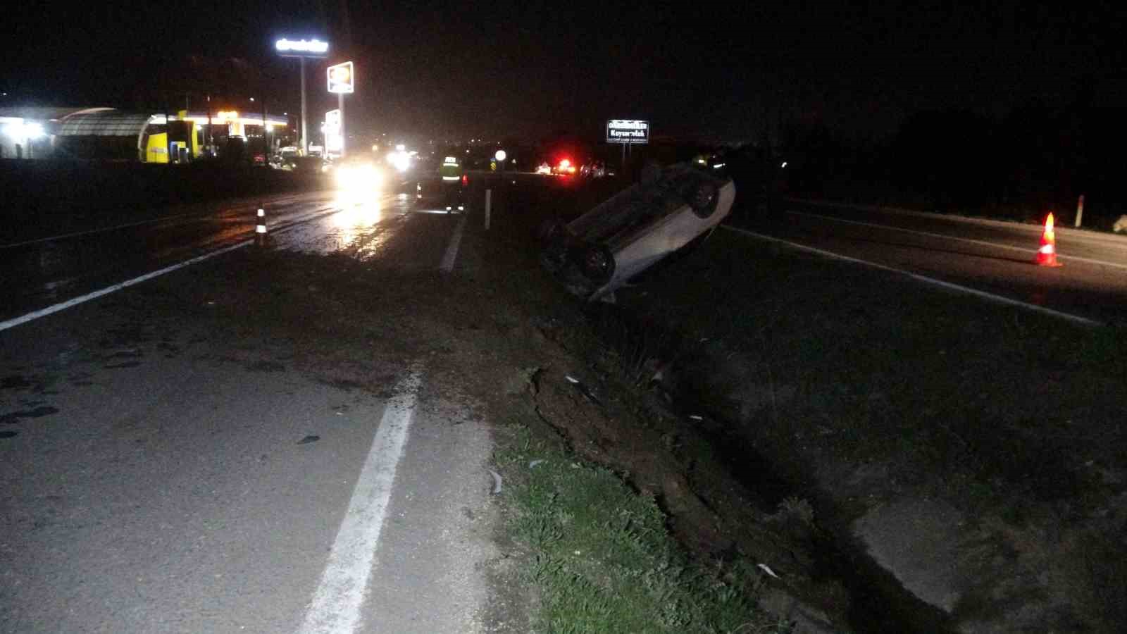 kastamonuda-otomobil-takla-atti-2-yarali