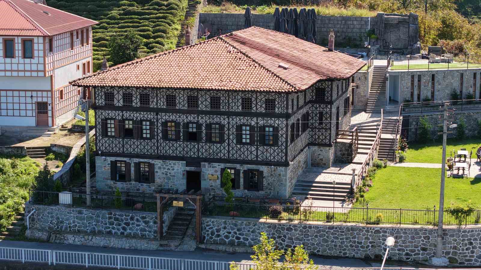 osmanlidan-cumhuriyete-taniklik-eden-konak-aile-muzesine-donusturuldu